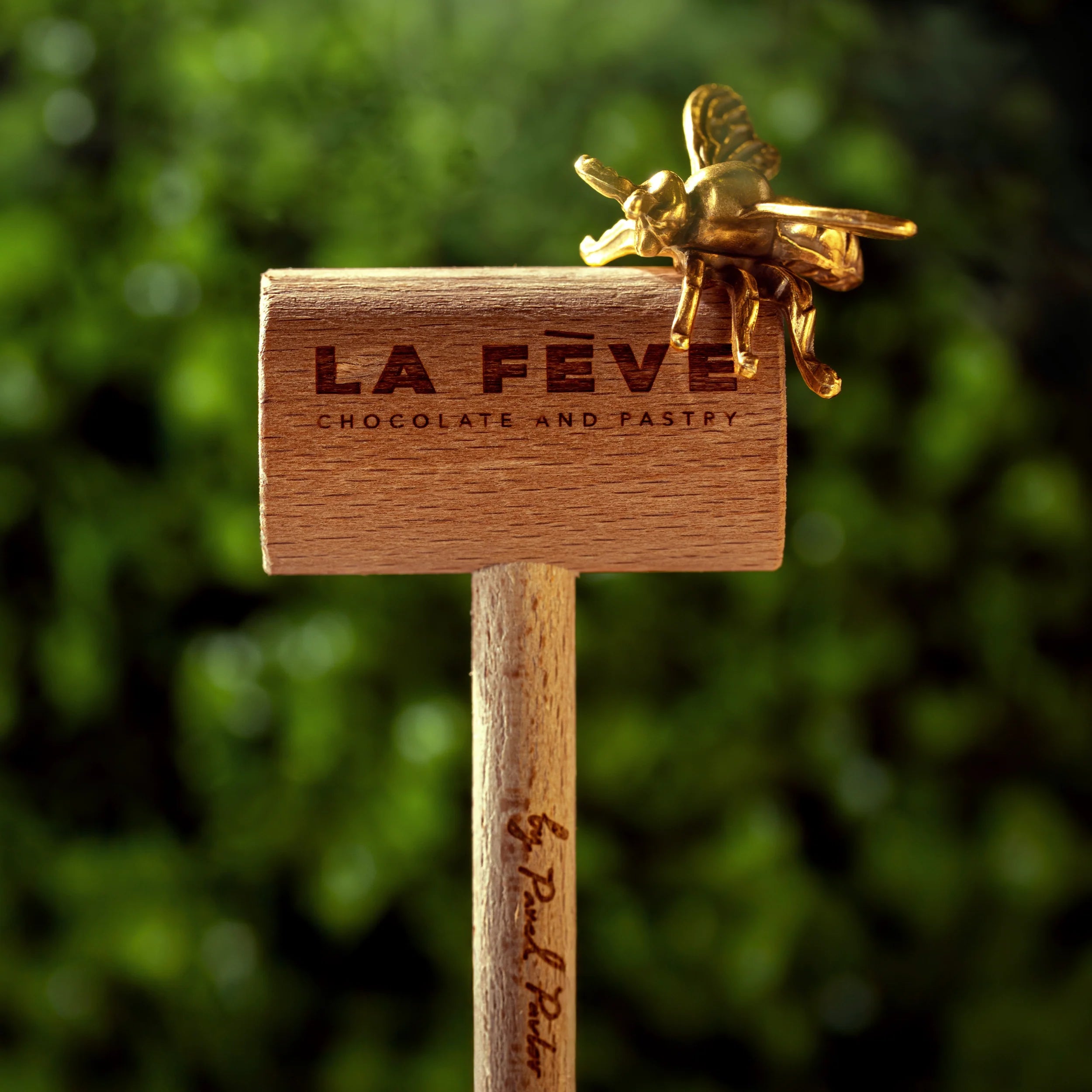 Пълнено жълто фаберже - голямо яйце